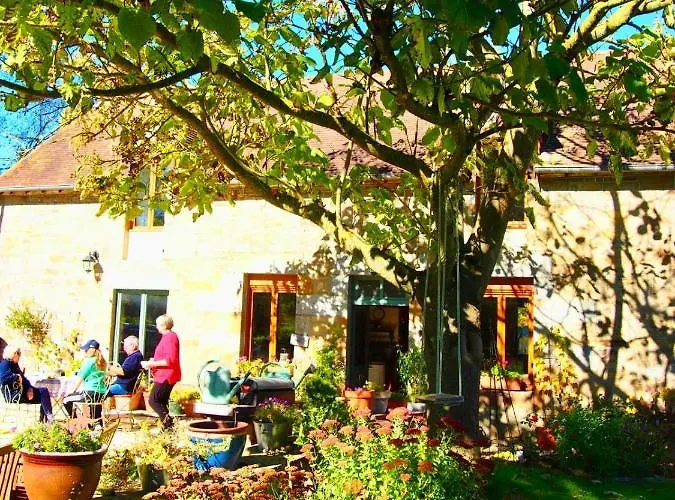 Le Beauregard Bed & Breakfast 3*